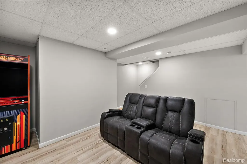 461 Golfside Drive Lapeer City MI 48446