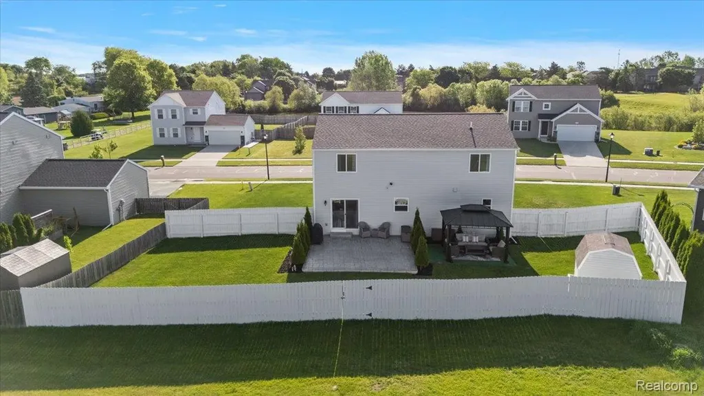 461 Golfside Drive Lapeer City MI 48446