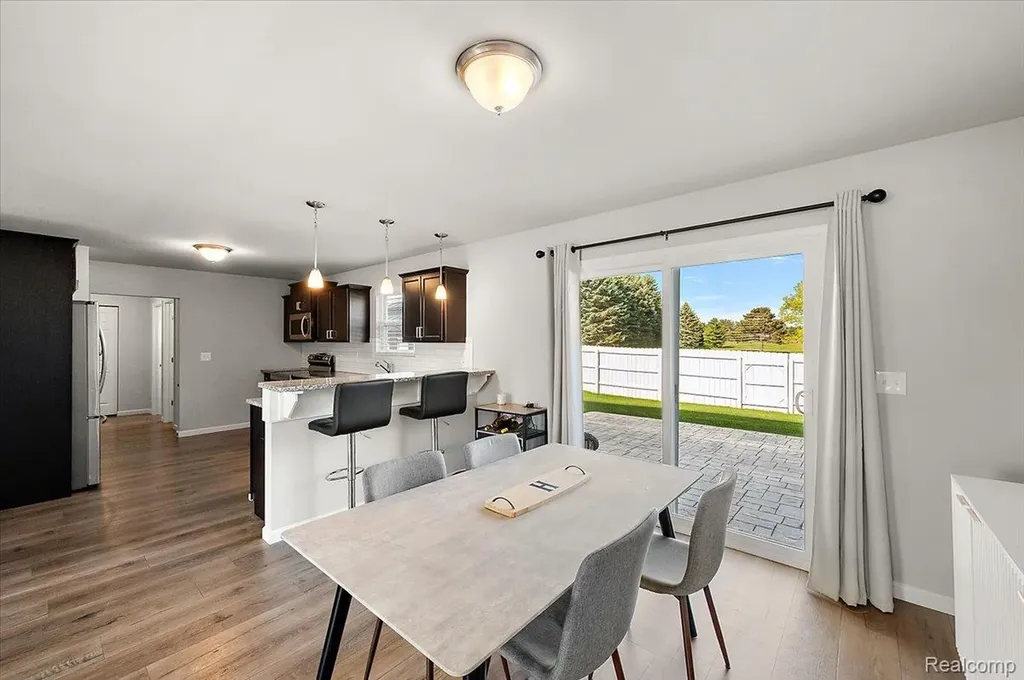 461 Golfside Drive Lapeer City MI 48446