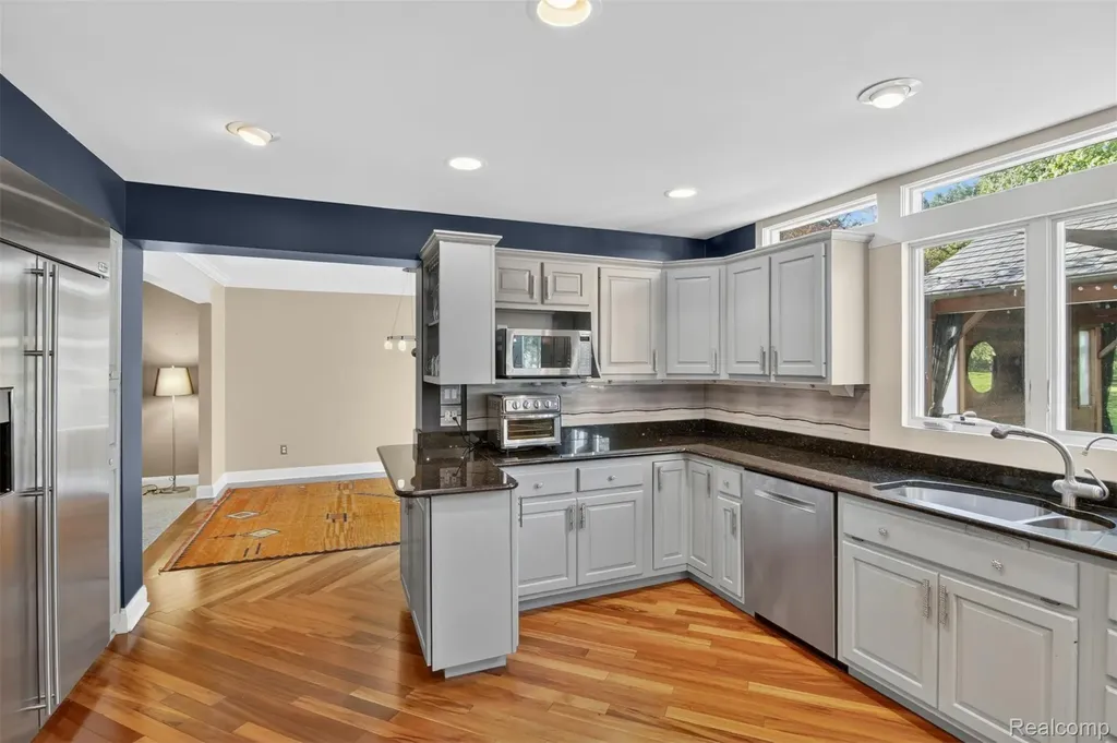 3861 Bradford Square Drive Scio Township MI 48103