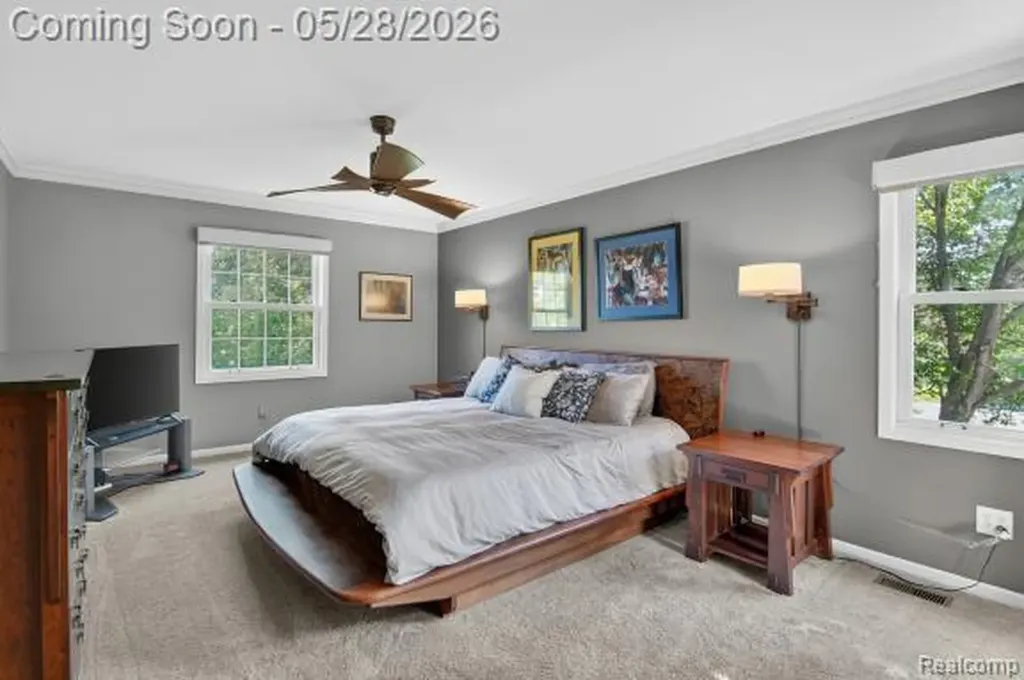 3861 Bradford Square Drive Scio Township MI 48103