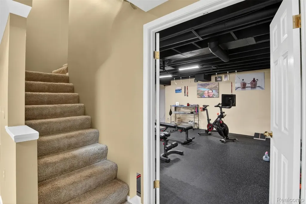 3861 Bradford Square Drive Scio Township MI 48103