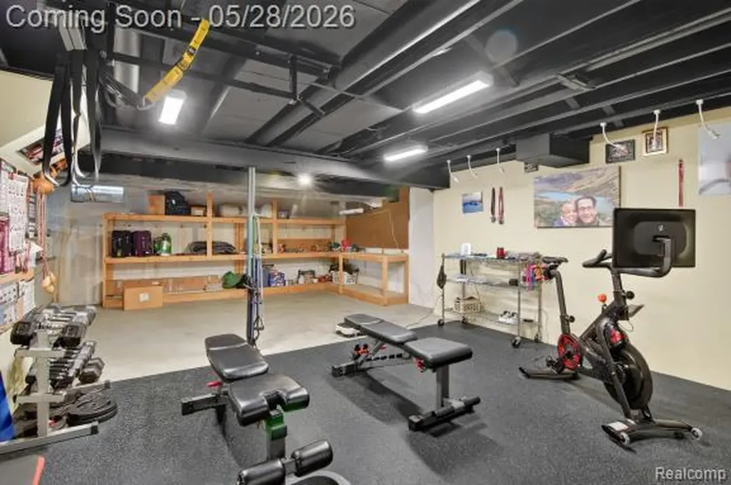 3861 Bradford Square Drive Scio Township MI 48103