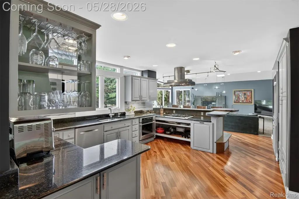 3861 Bradford Square Drive Scio Township MI 48103