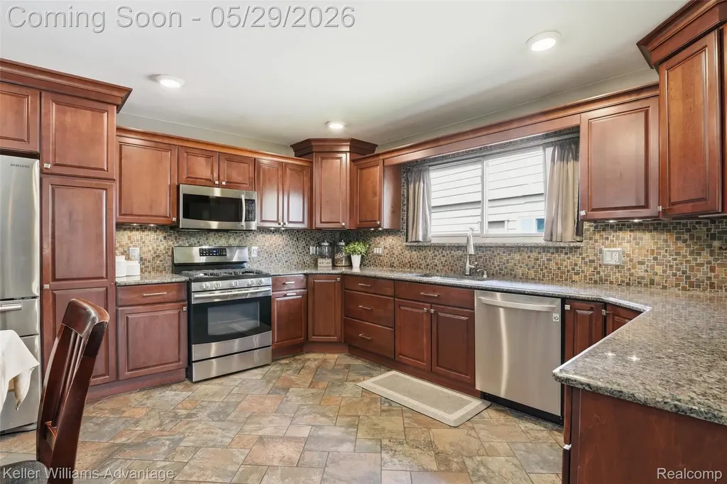 42505 Saltz Road Canton Charter Township MI 48187