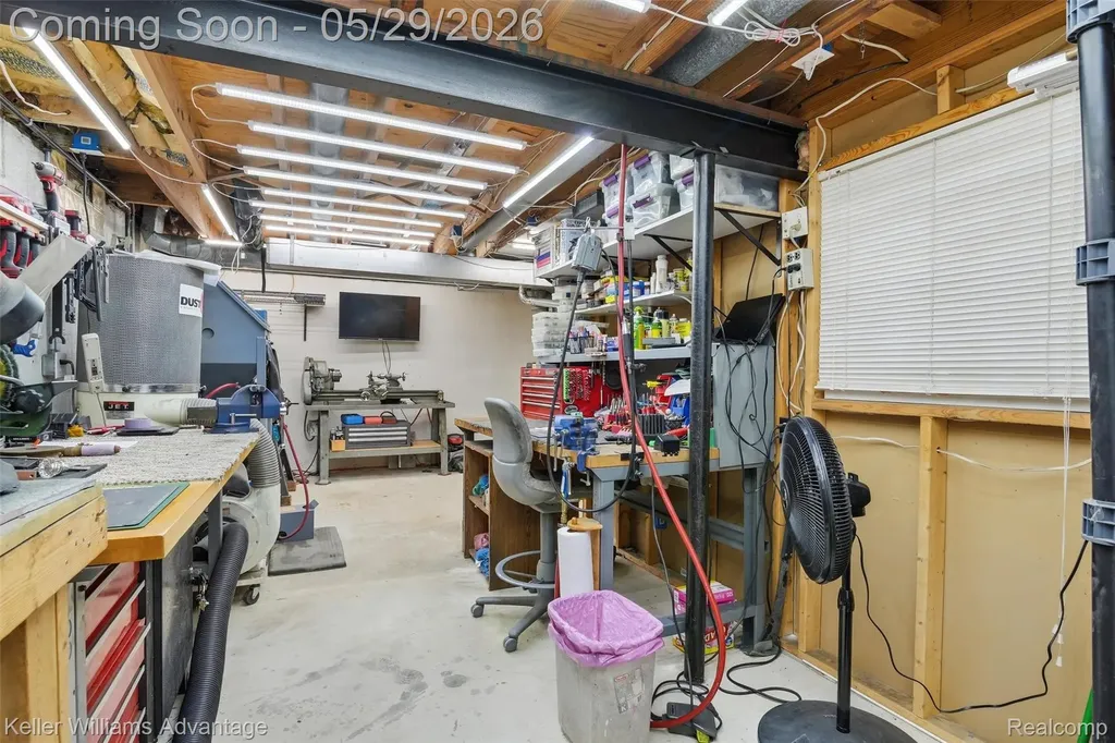 42505 Saltz Road Canton Charter Township MI 48187
