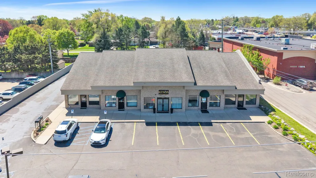 8074 21 Mile Road Shelby Charter Township MI 48317