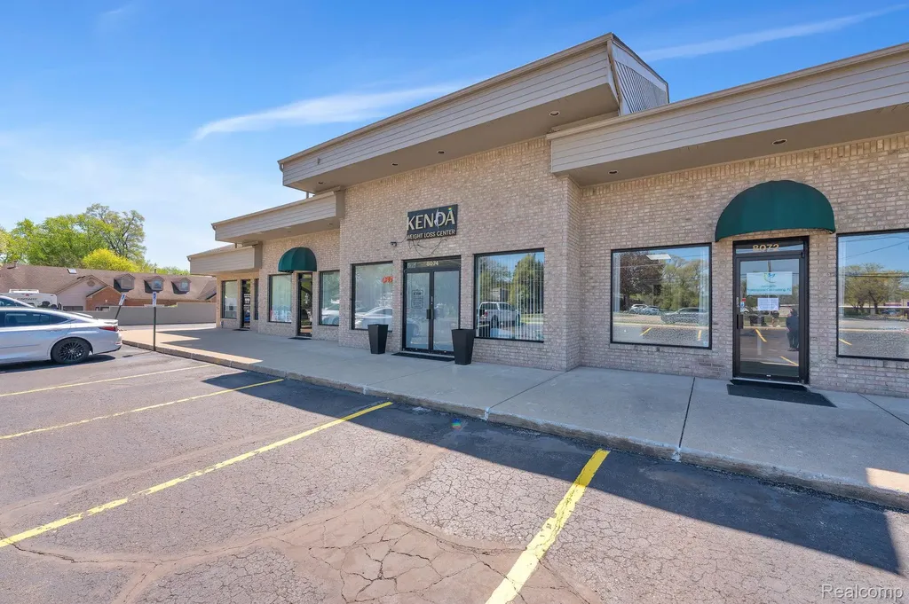 8074 21 Mile Road Shelby Charter Township MI 48317