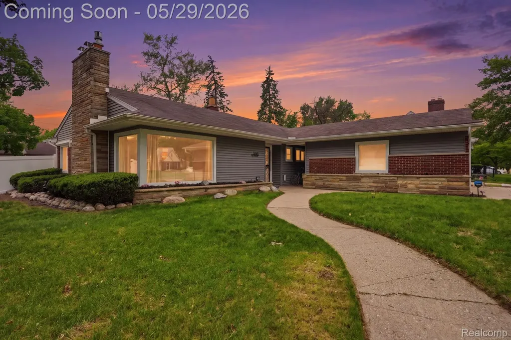 18405 Westland Avenue Southfield City MI 48075