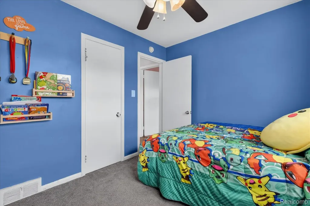 6601 Elizabeth Street Garden City City MI 48135