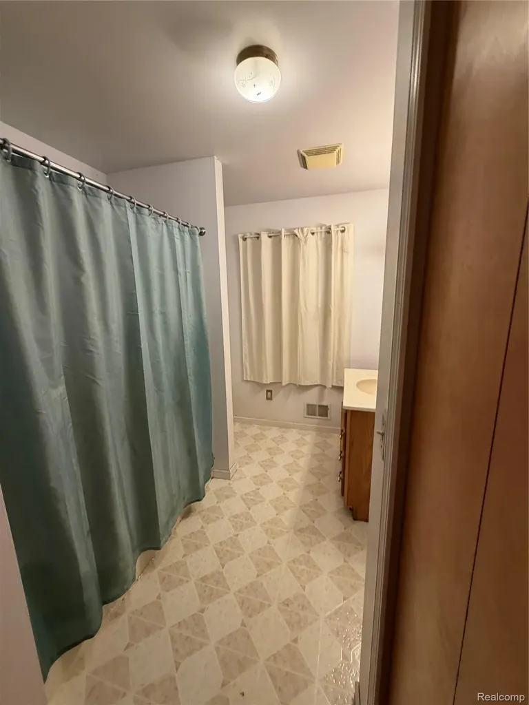 15184 Dudley Road Lynn Township MI 48416