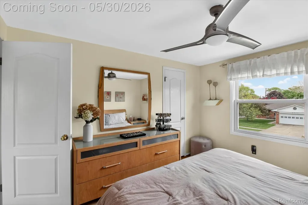 4834 Hillcrest Road Trenton City MI 48183