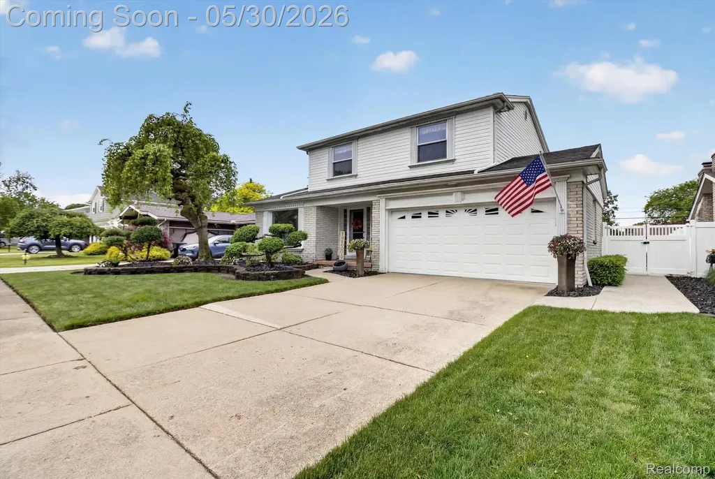 4834 Hillcrest Road Trenton City MI 48183