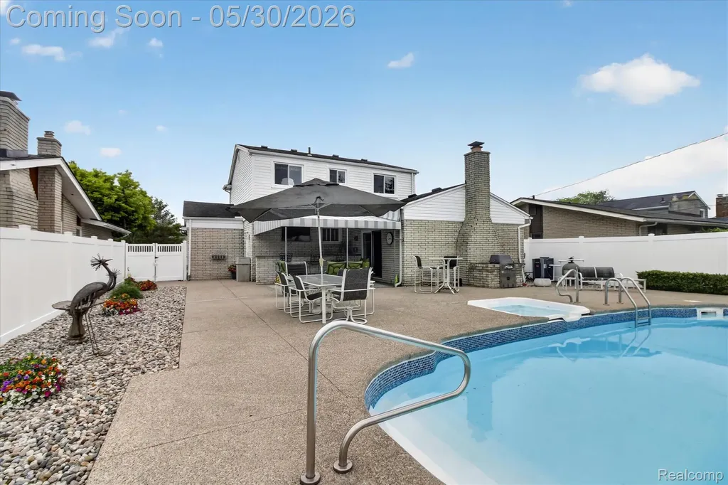 4834 Hillcrest Road Trenton City MI 48183