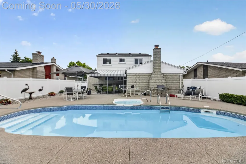 4834 Hillcrest Road Trenton City MI 48183