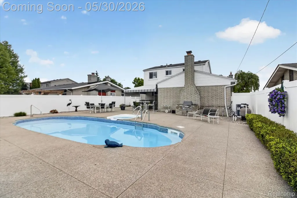 4834 Hillcrest Road Trenton City MI 48183