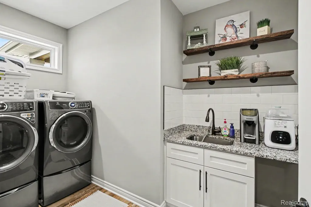 4112 Prairie Rose Drive Marion Township MI 48843