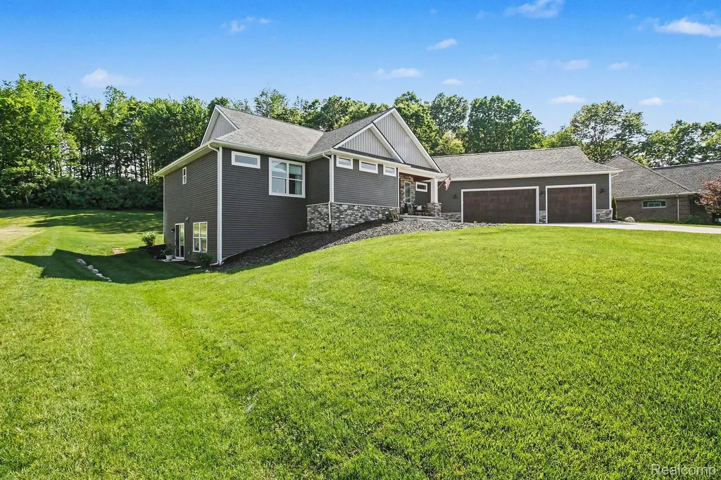 4112 Prairie Rose Drive Marion Township MI 48843