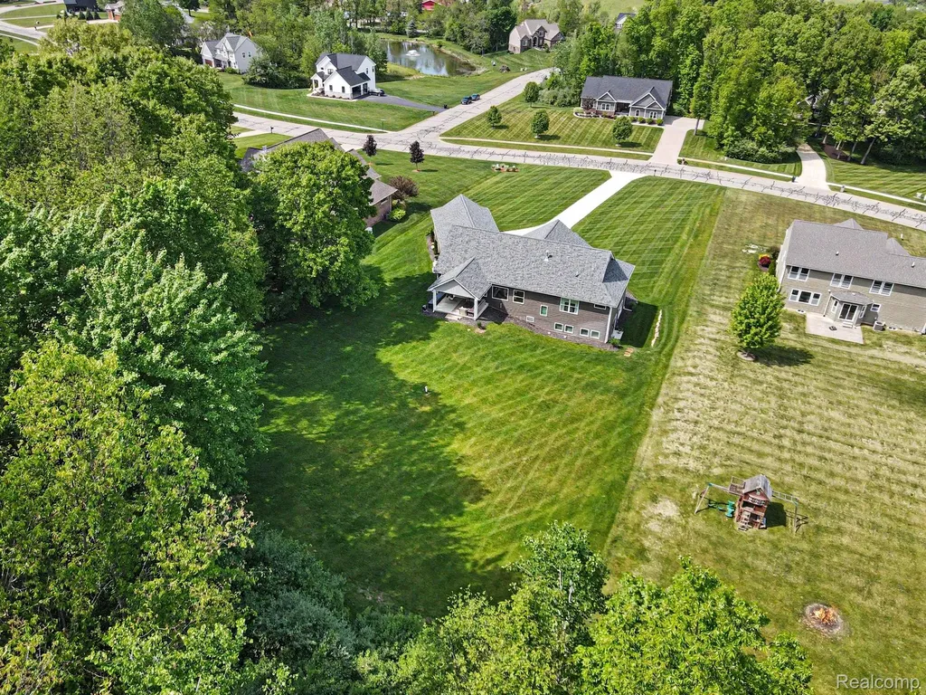 4112 Prairie Rose Drive Marion Township MI 48843