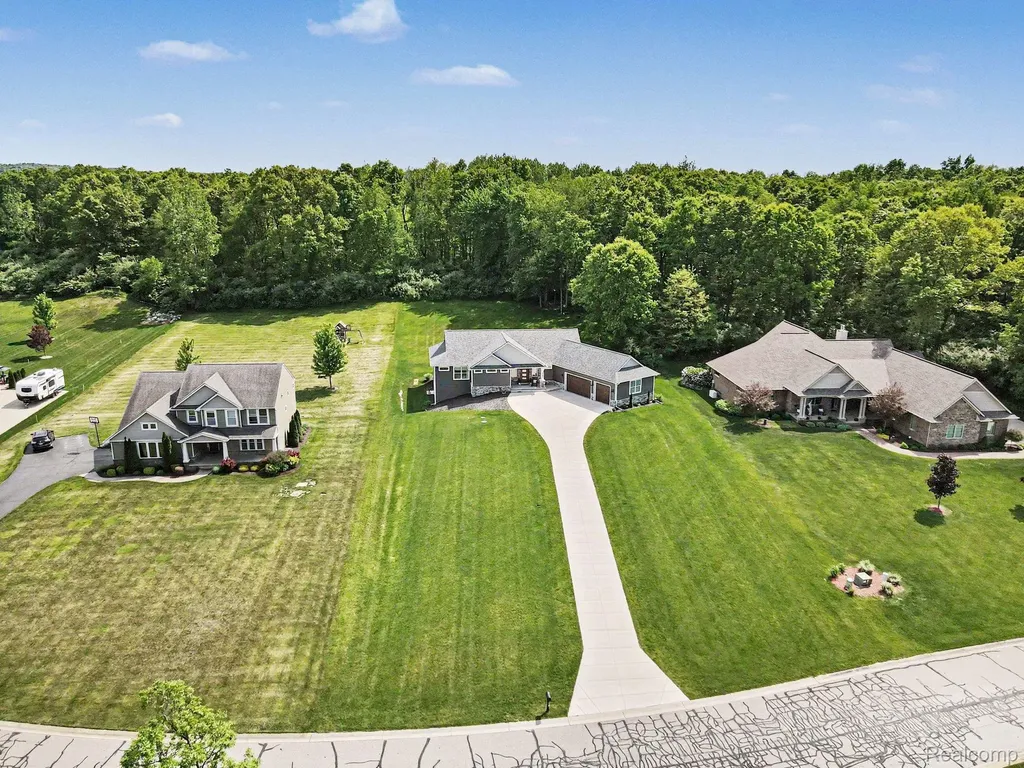4112 Prairie Rose Drive Marion Township MI 48843