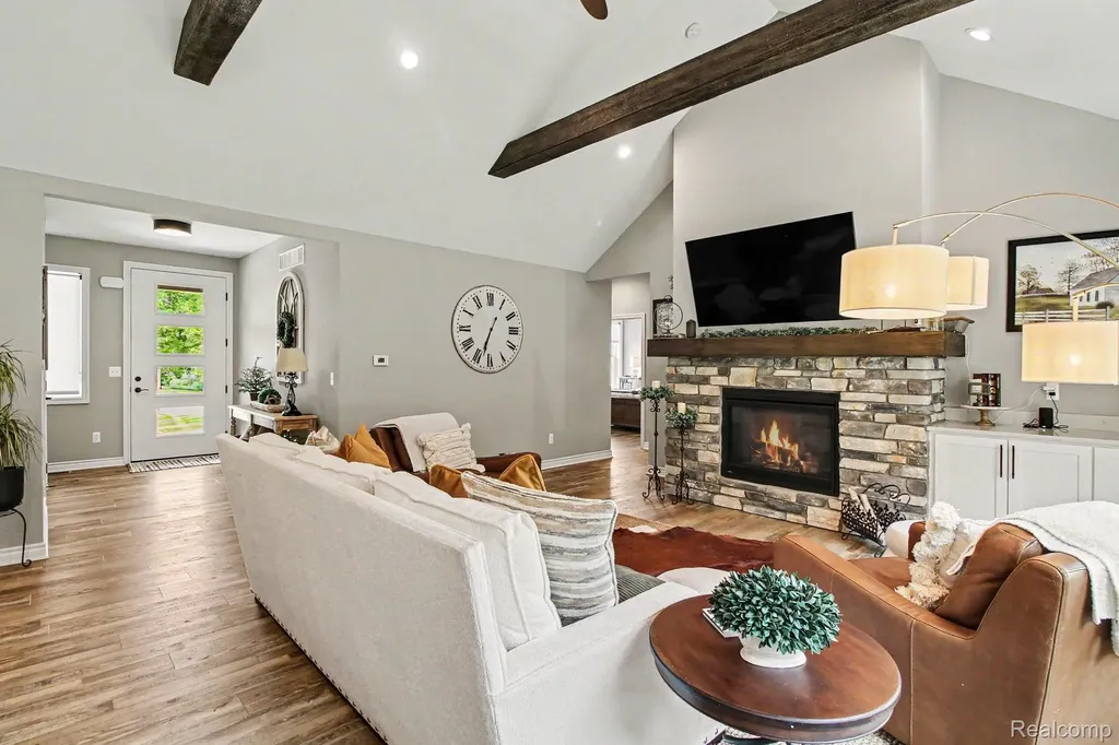 4112 Prairie Rose Drive Marion Township MI 48843