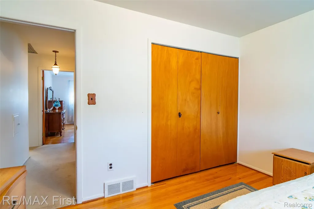 35624 Bonneville Drive Sterling Heights City MI 48312