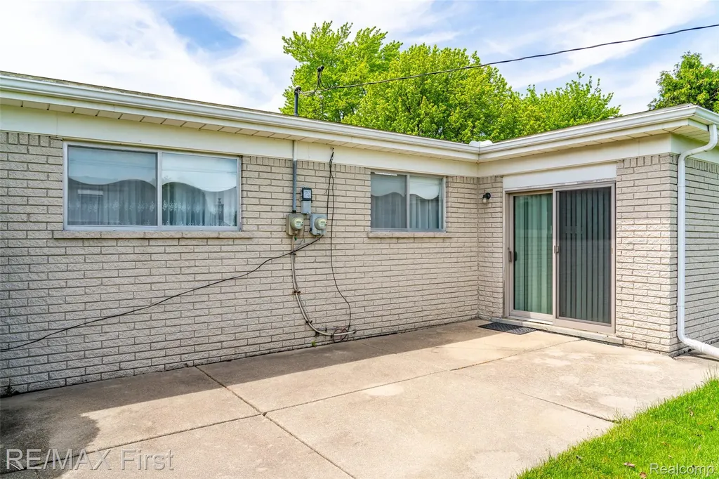 35624 Bonneville Drive Sterling Heights City MI 48312