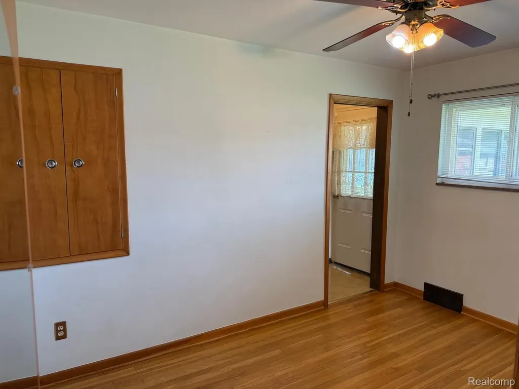 20018 Mauer Street St. Clair Shores City MI 48080
