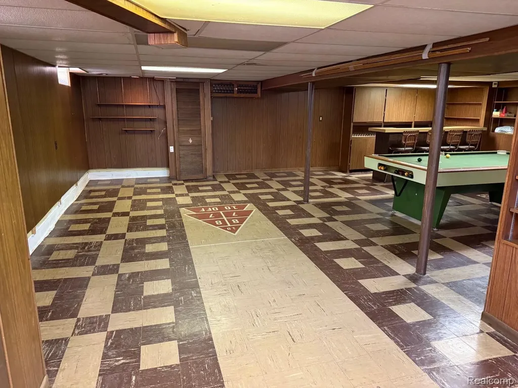 20018 Mauer Street St. Clair Shores City MI 48080