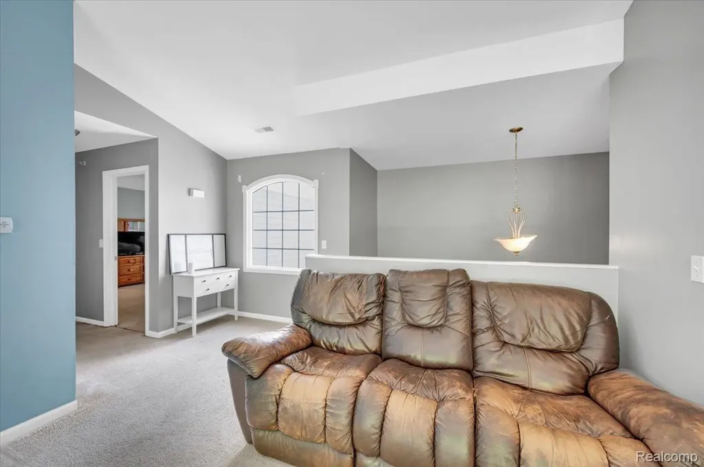 2142 Carriage Hill Circle Lapeer City MI 48446