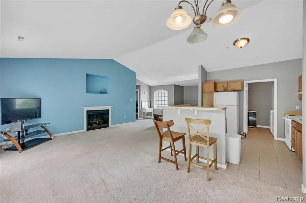 2142 Carriage Hill Circle Lapeer City MI 48446