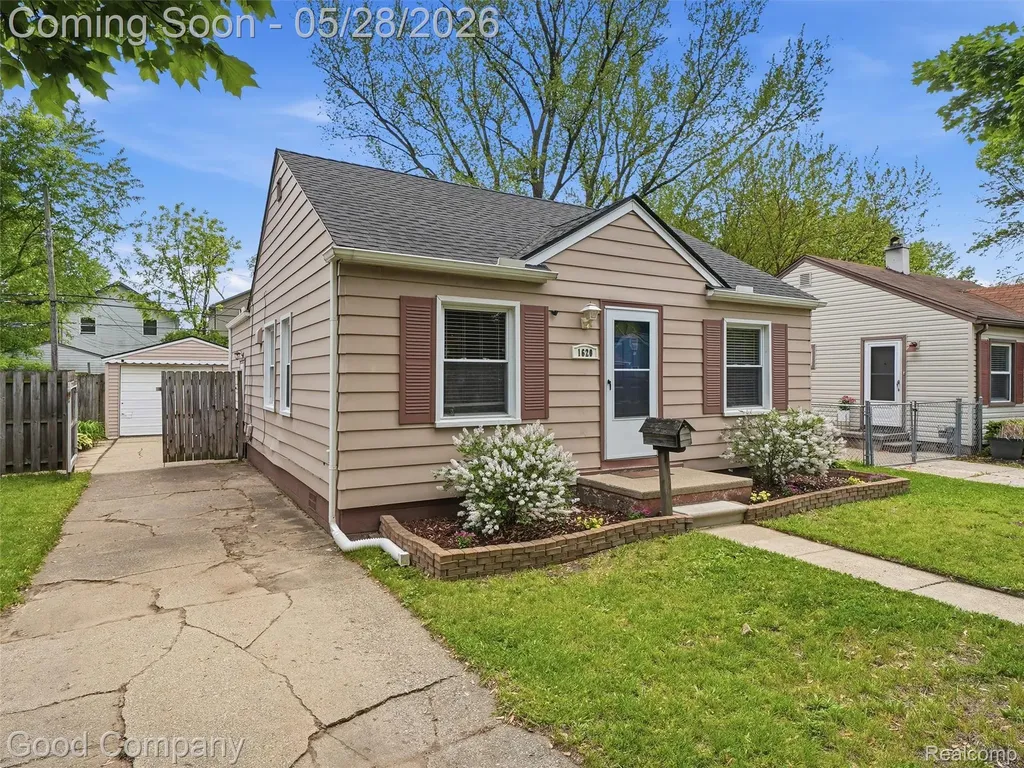 1620 Browning Street Ferndale City MI 48220