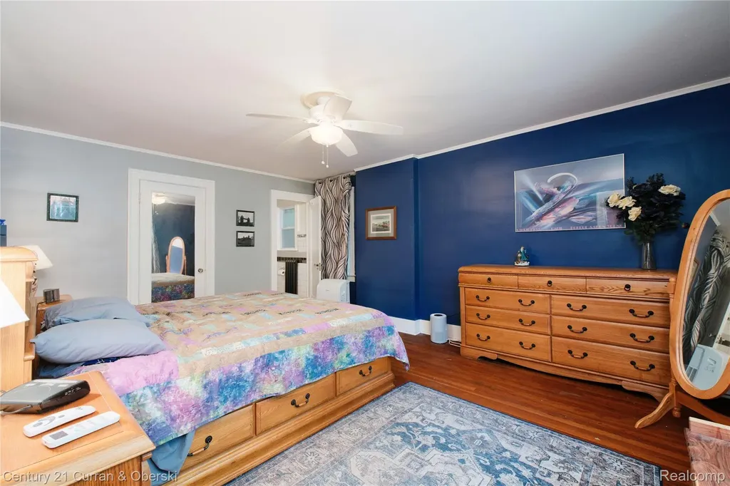 18655 Parkside Street Detroit City MI 48221