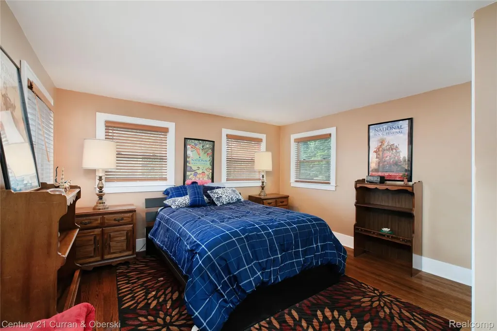 18655 Parkside Street Detroit City MI 48221