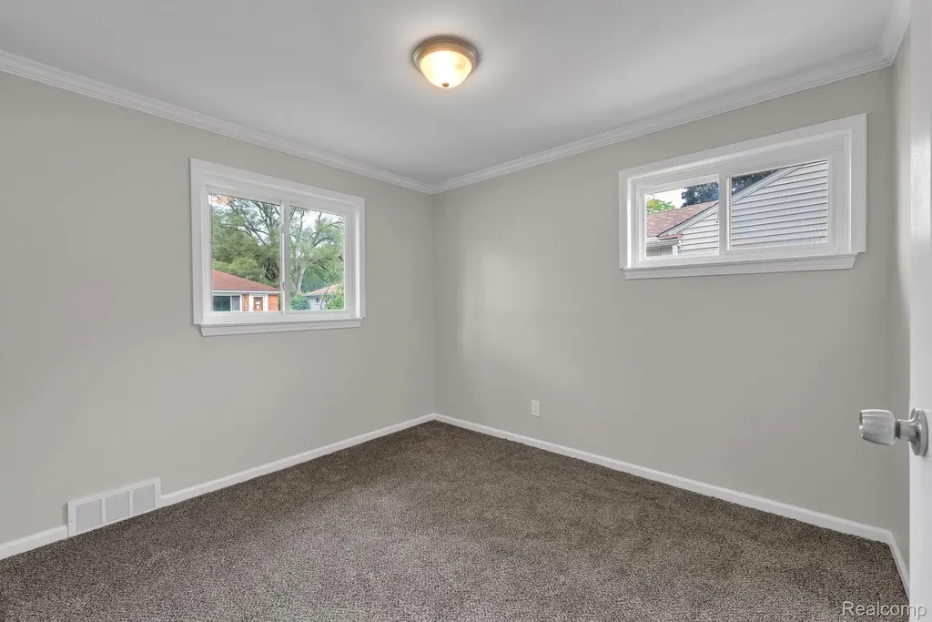 3043 Green Street Lincoln Park City MI 48146