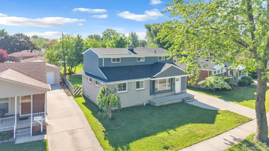 3043 Green Street Lincoln Park City MI 48146