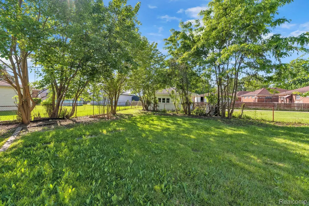 3043 Green Street Lincoln Park City MI 48146