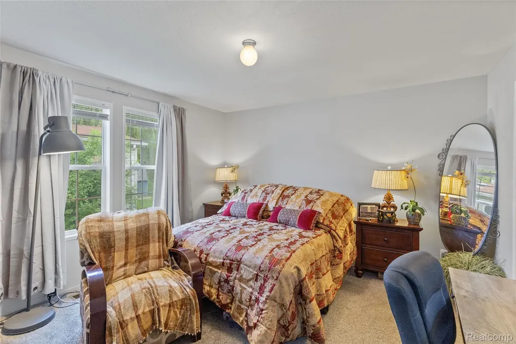 165 Lot 220 S Opdyke Road Auburn Hills City MI 48326