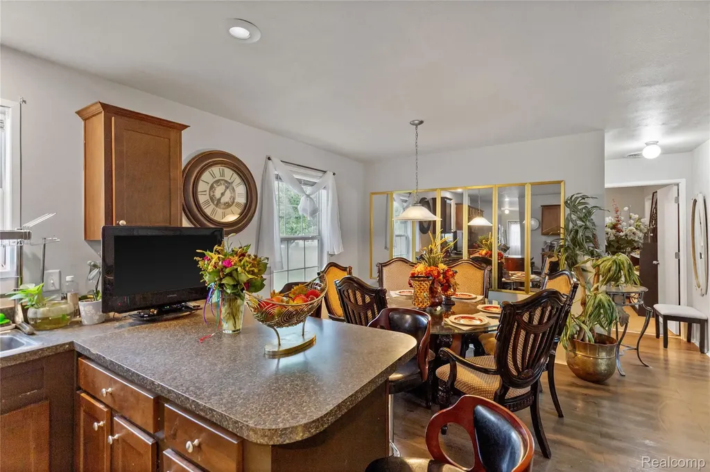 165 Lot 220 S Opdyke Road Auburn Hills City MI 48326