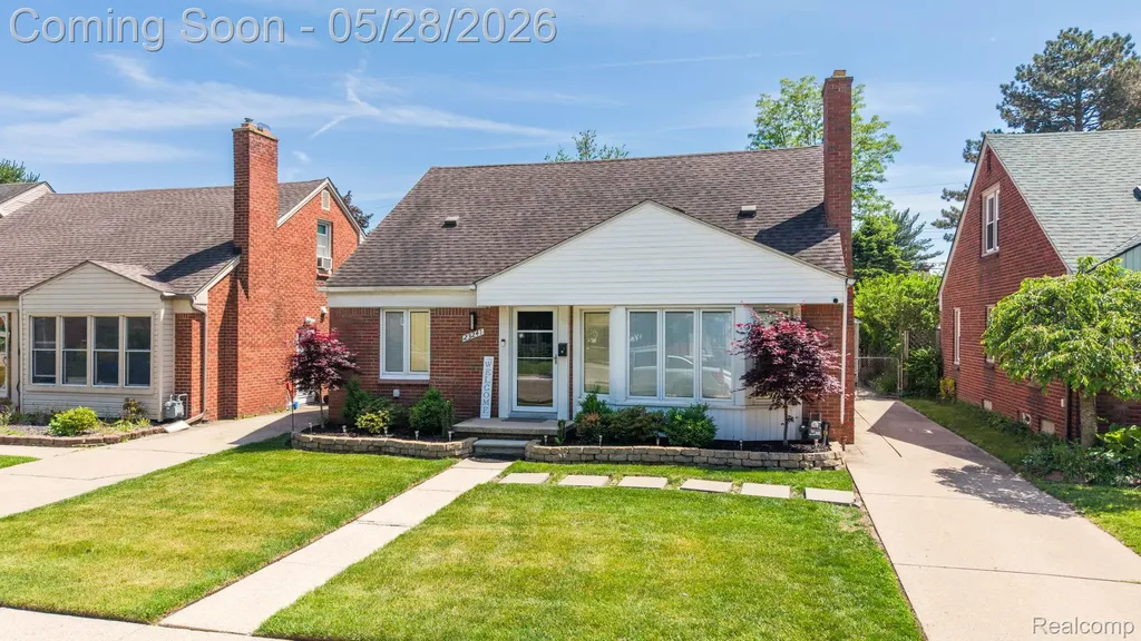 23241 Oak Street Dearborn City MI 48128