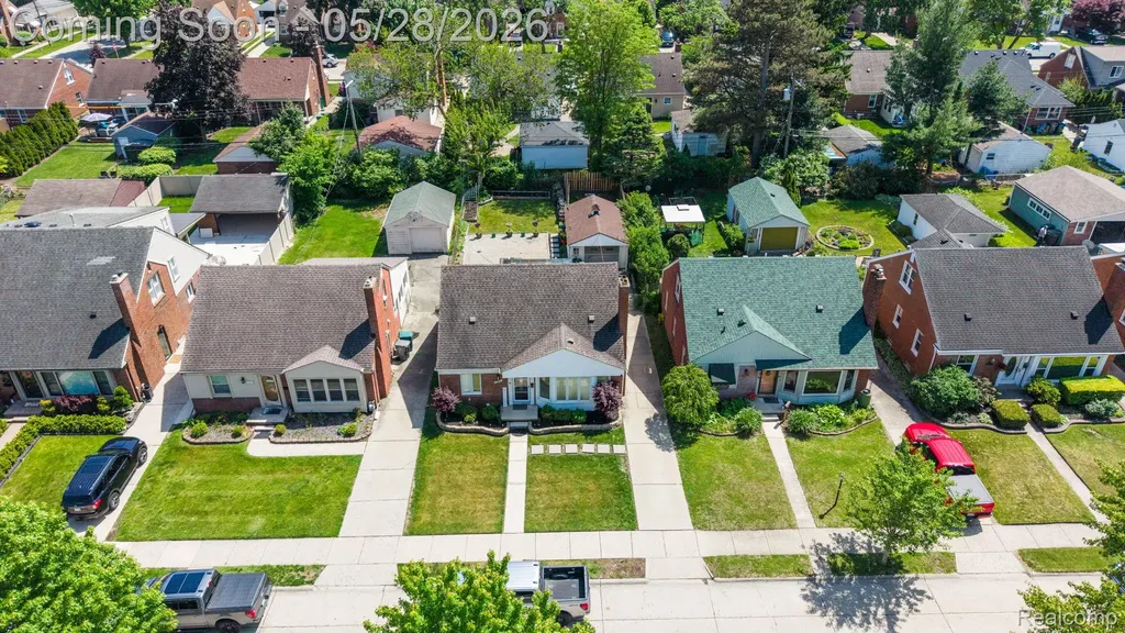 23241 Oak Street Dearborn City MI 48128