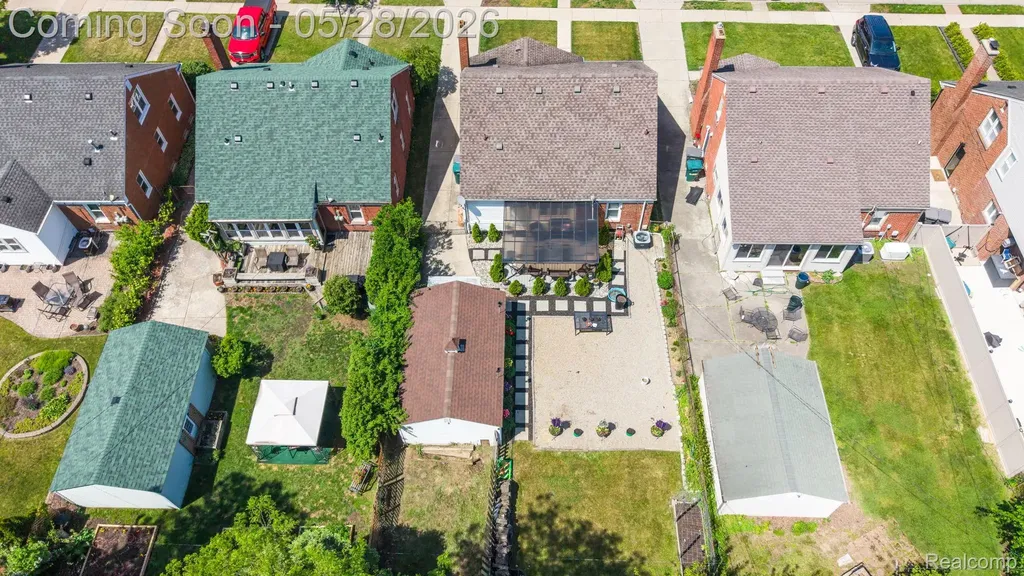 23241 Oak Street Dearborn City MI 48128