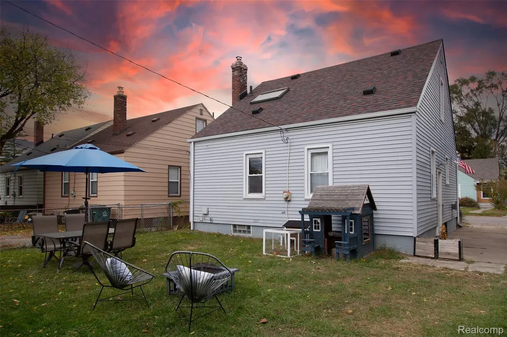 640 Wordsworth Street Ferndale City MI 48220