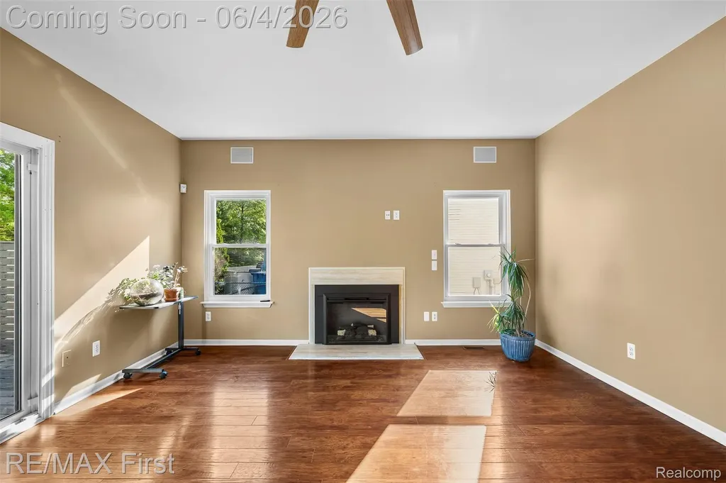 8559 Barrington Drive Superior Charter Township MI 48198