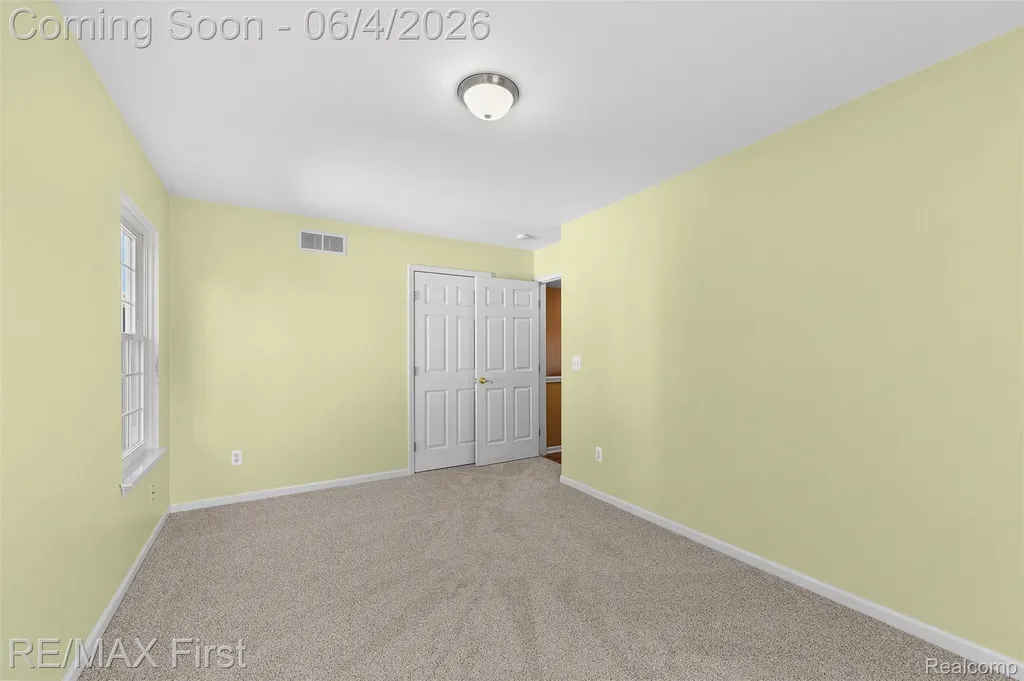 8559 Barrington Drive Superior Charter Township MI 48198