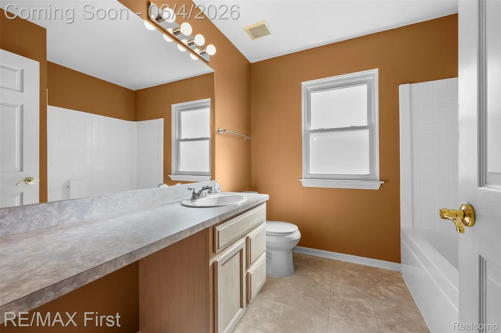 8559 Barrington Drive Superior Charter Township MI 48198