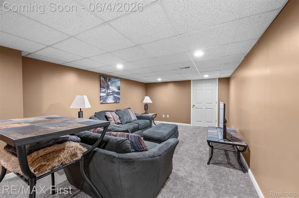 8559 Barrington Drive Superior Charter Township MI 48198