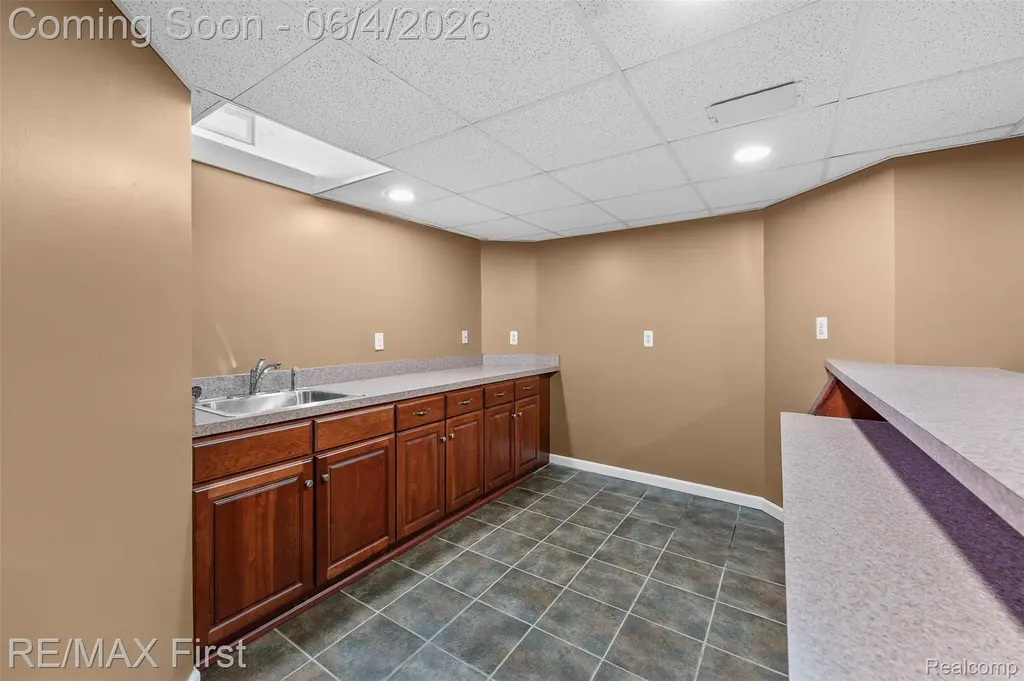 8559 Barrington Drive Superior Charter Township MI 48198
