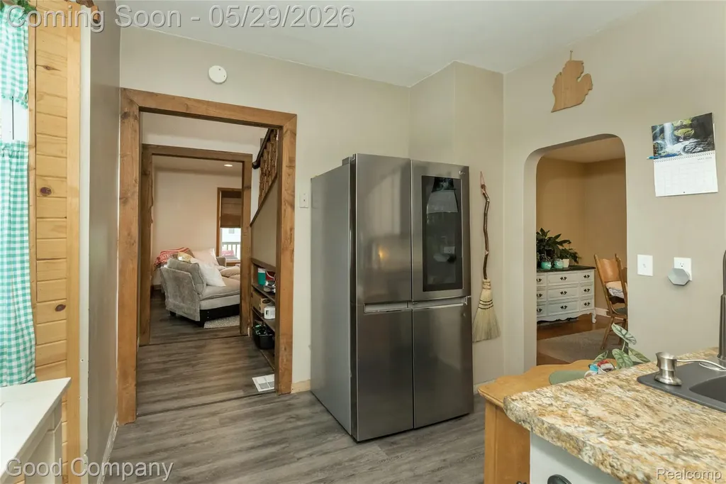 140 W Vesey Street Petersburg City MI 49270