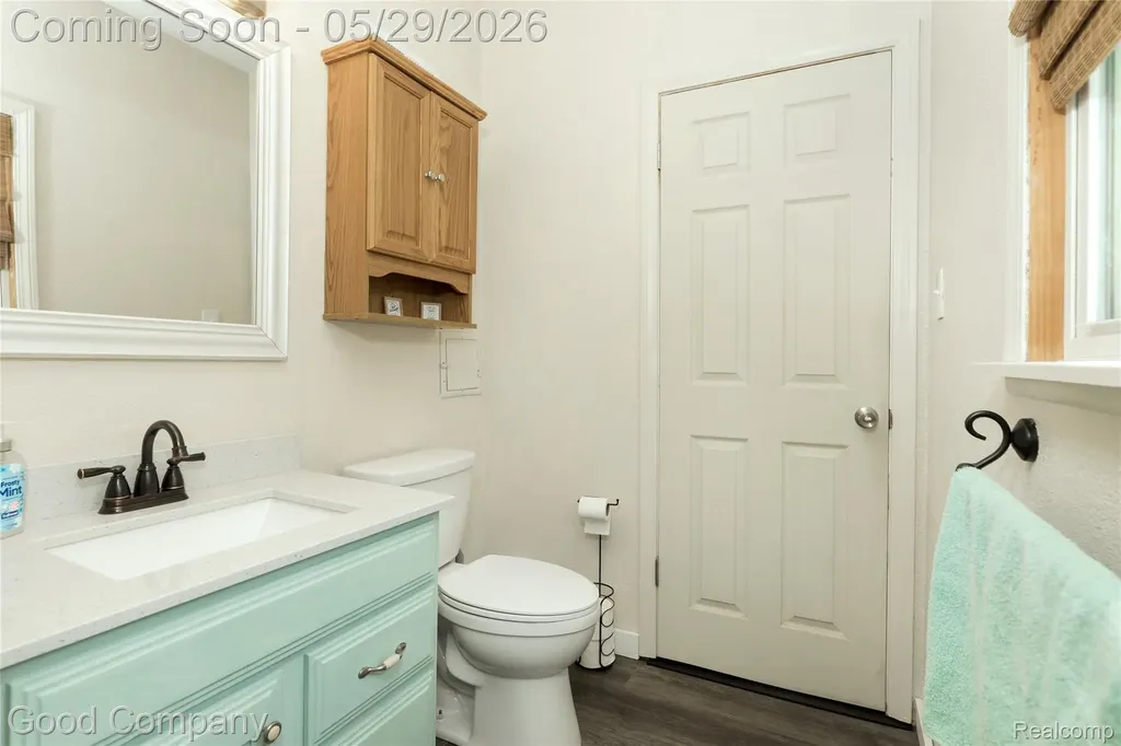 140 W Vesey Street Petersburg City MI 49270